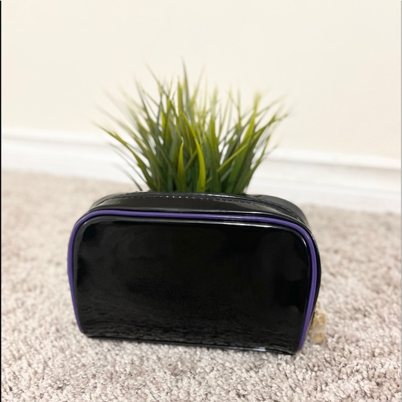 YSL Beaute Cosmetic Pouch - Picture 3 of 9